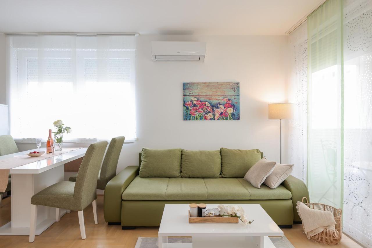Cozy Niko Apartment - Private Parking And Balcony Zadar Exterior foto